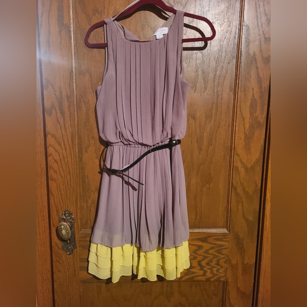 Jessica Simpson Tan & Yellow Pleated Dress